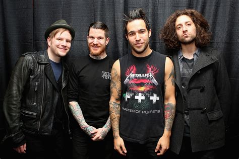 Fall Out Boy .